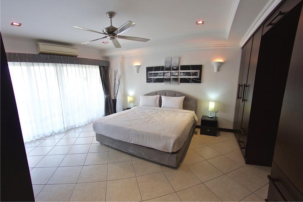 View Talay 6 Apartment