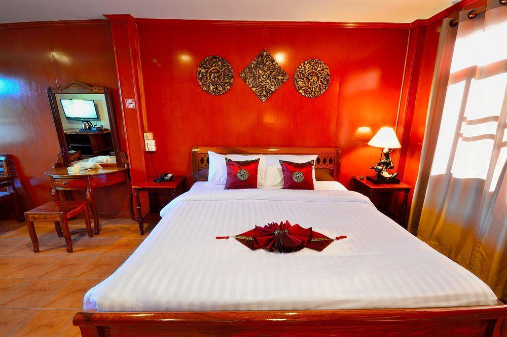 Avila Hotel 3*