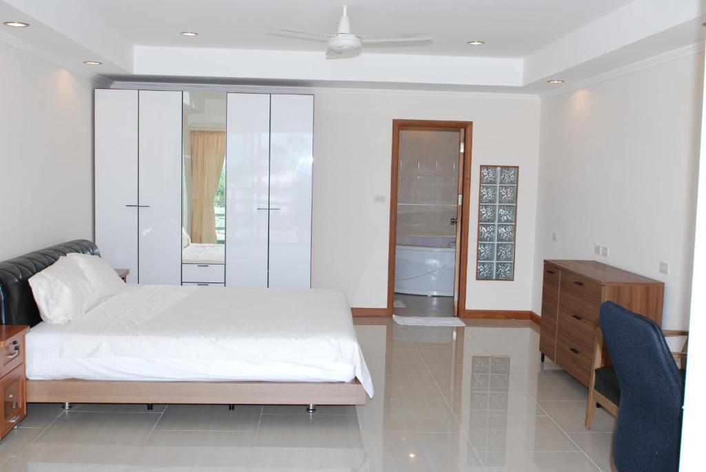 Apartment View Talay 7 Jomtien Beach Condominium Pattaya