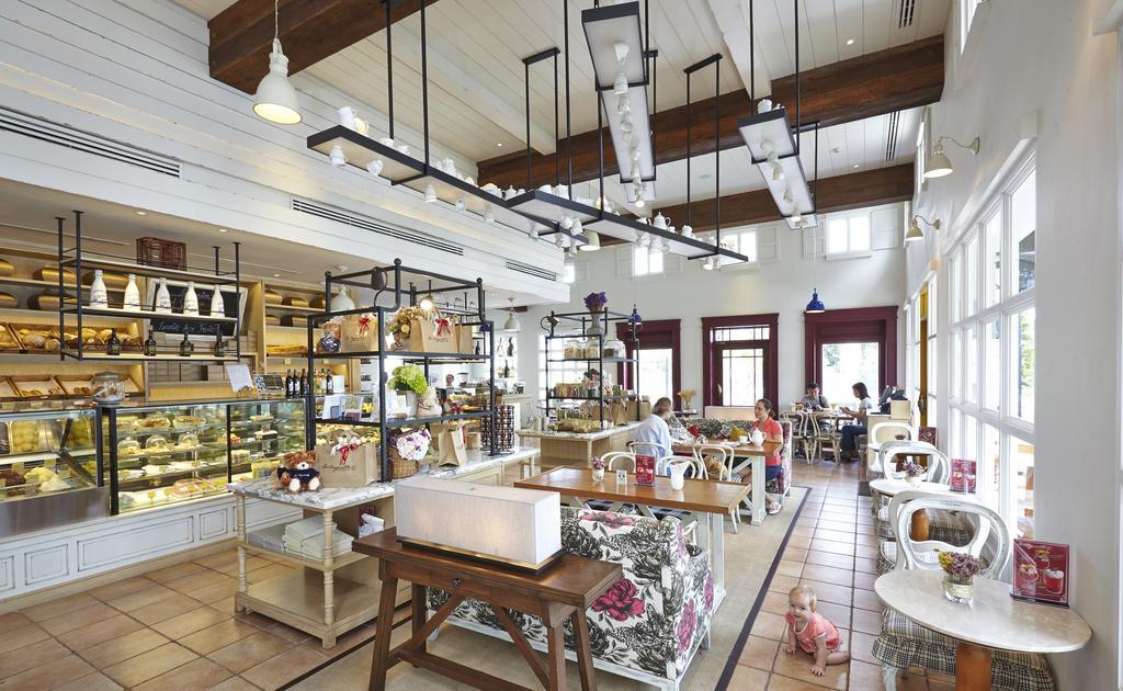 โรงแรม Woodlands