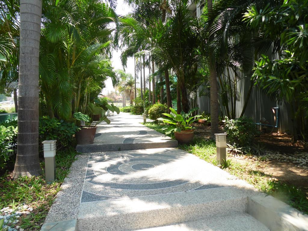 Club Royal Condominium