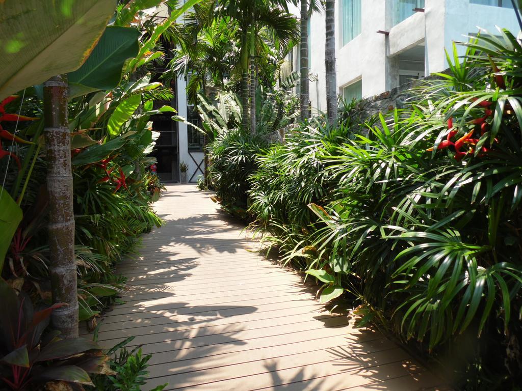 Apartment Club Royal Condominium *