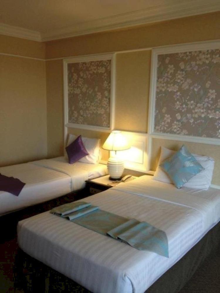 Hotel First Pacific Cirrus