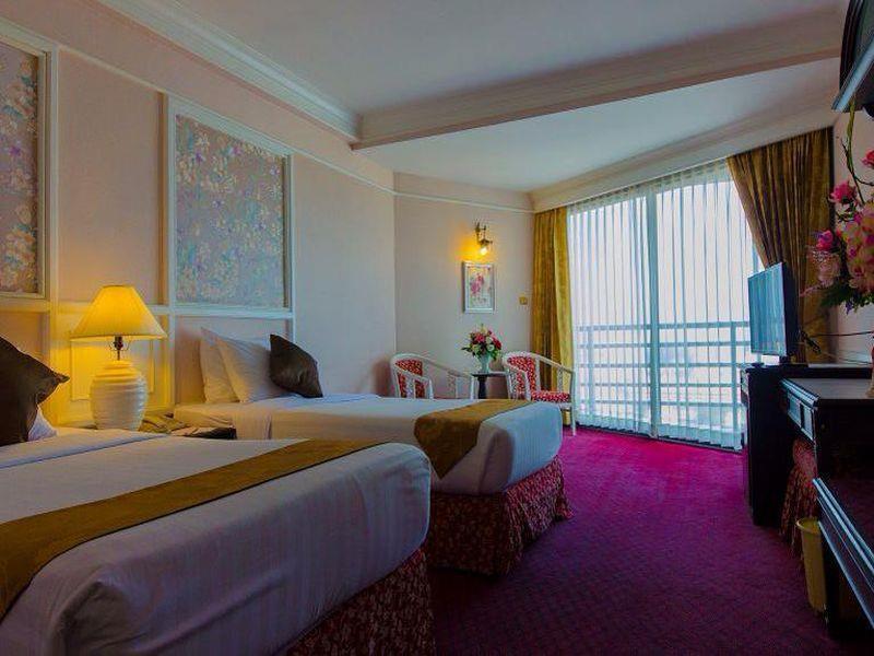 Hotel First Pacific Cirrus Pattaya