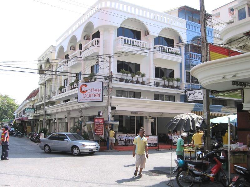 Apartment Baan Dok Mai Pattaya