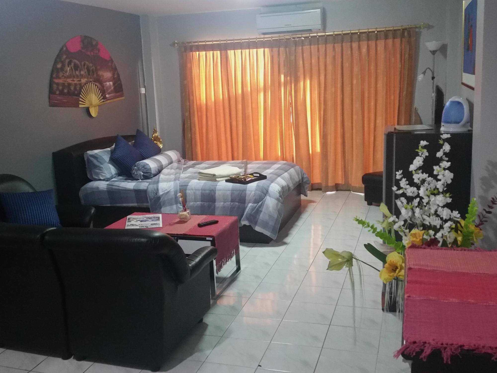 Nemos And Massage Guest house Pattaya