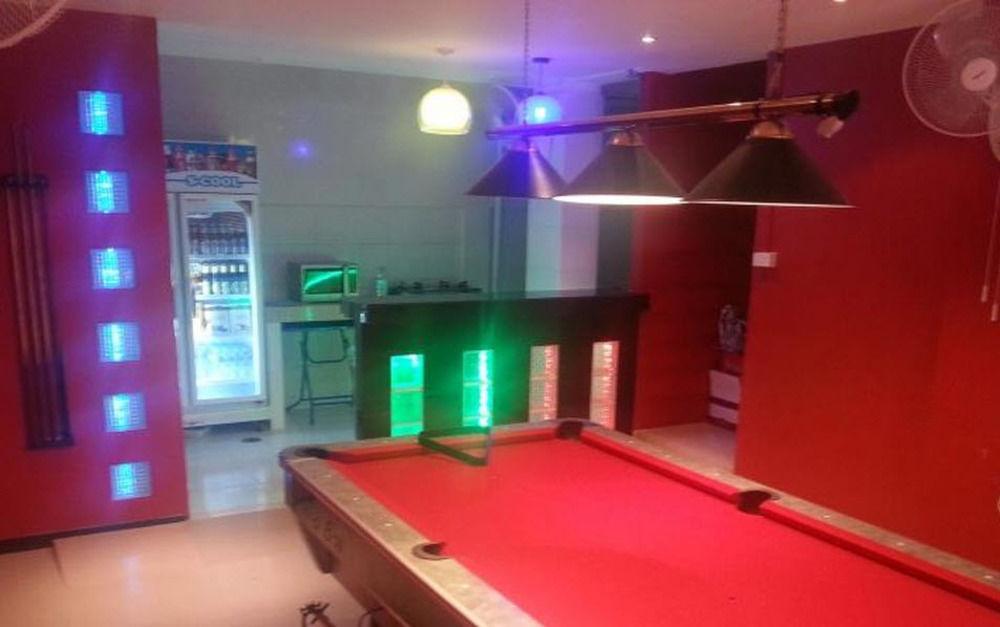 Oyo 963 Sunshine Hotel 2*