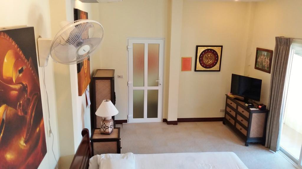 Baan Paifar Pool Pattaya