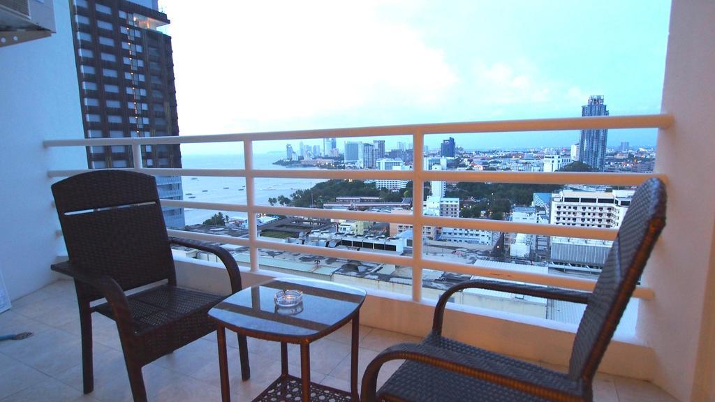 View Talay 6 By Pat 42 Apartment Pattaya