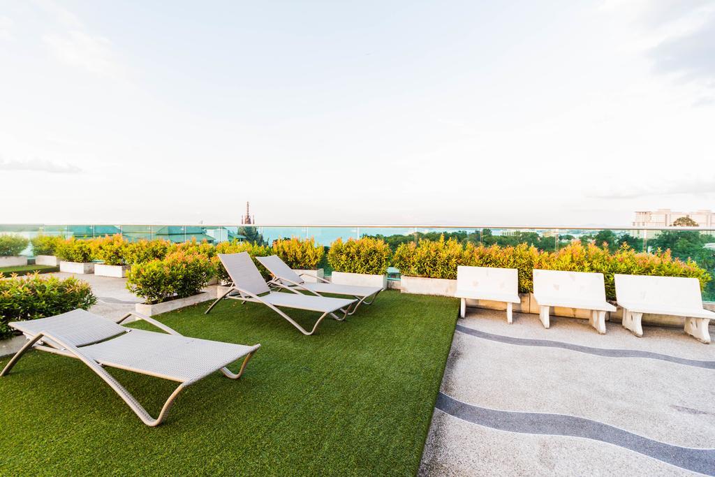 Club Royal Wongamat By Pattaya Sunny Rentals Apartment *
