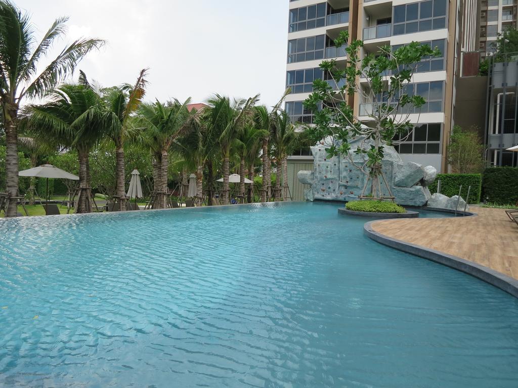 Jp's Unixx Club Apartment *