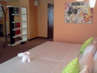 Angket Hip Hotel 4*
