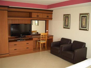 Hotel Bay 2*