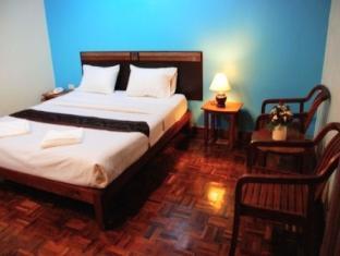 Hotel Sutus Court 4
