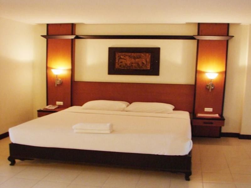 Hotel Piyada By Techotels - Guest Friendly - Near To Beach, Famous Walking Street - Night Clubs , Bars & Discos