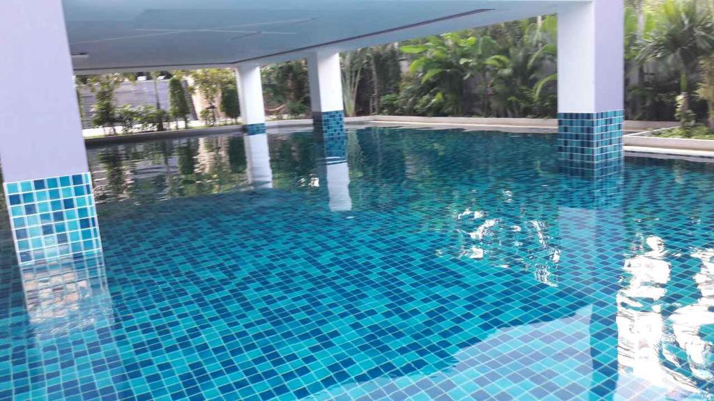 Club Royal Condominium *