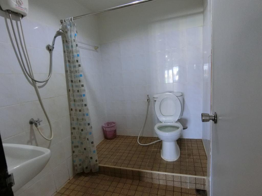 Barracuda Guest house *