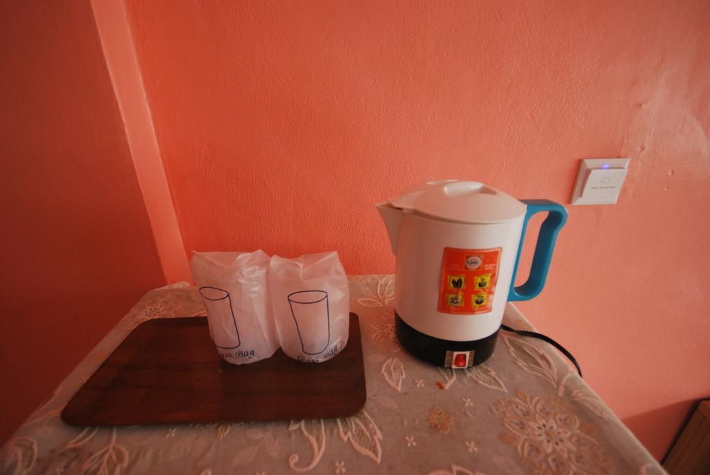Guest house Kingfisher House & Bar 3*