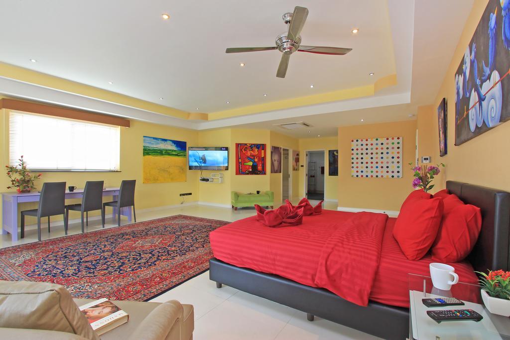 Sharrow Bay Pousada Pattaya
