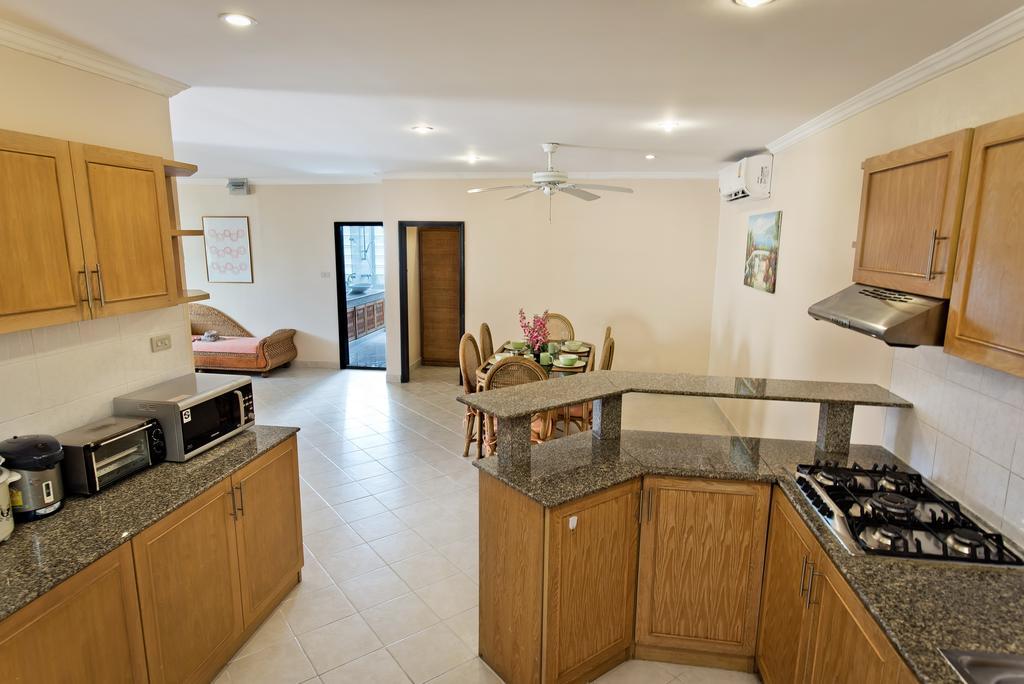 Butterfly Garden Boutique Residences By Frasier, A Lifestyle Destination And 1 To 3 Bedroom Units, 2 Full Bathrooms, Rain Shower, Bath, Complete Kitchen, Staff 24-7,fast Fiber Optic Wifi, 55