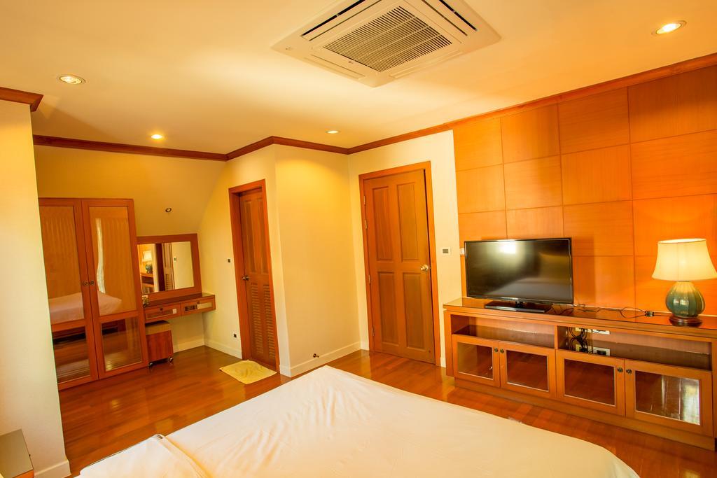Natcha Pool Villa Pattaya