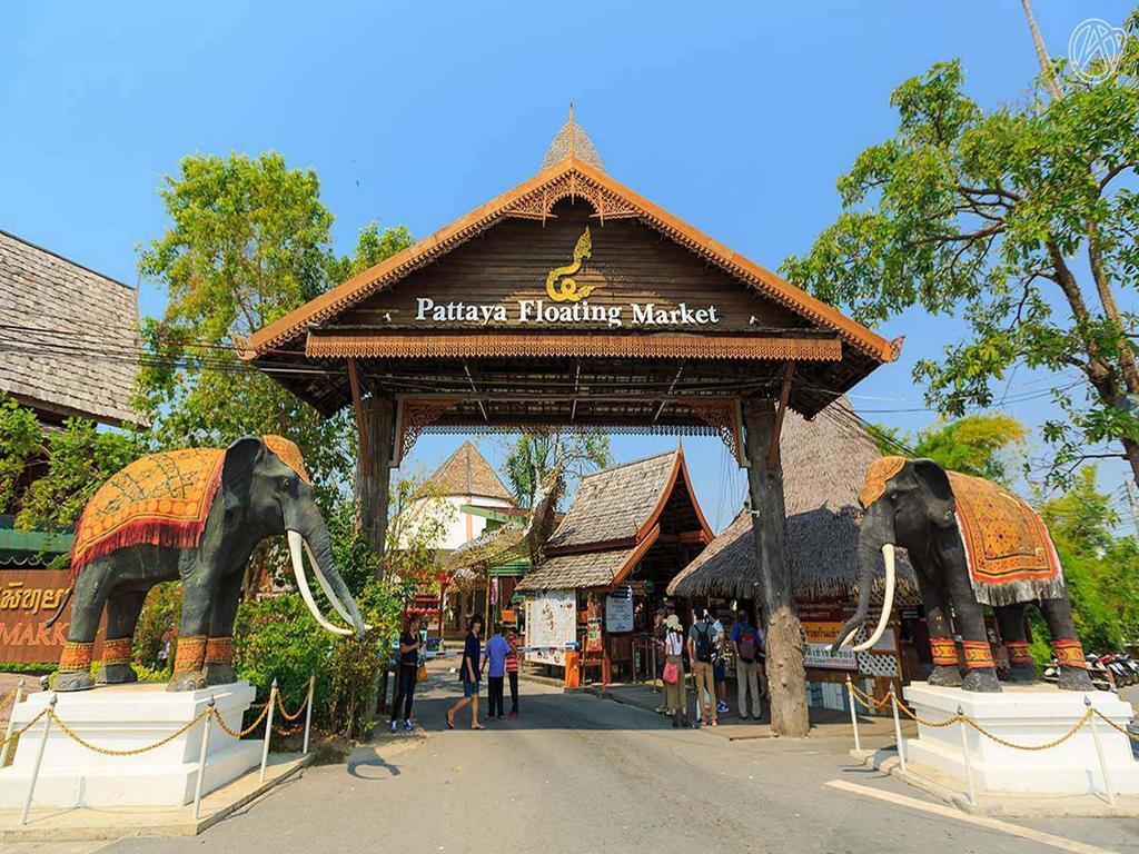 Punyapha Place Hotel