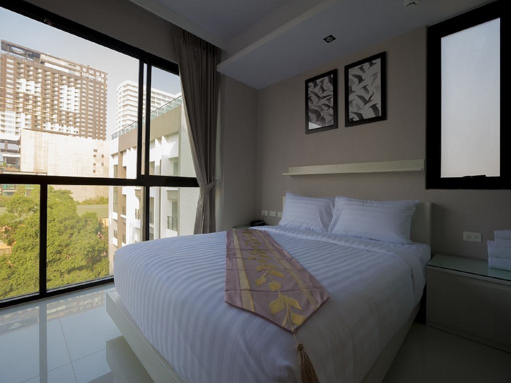 Serenotel Hotel