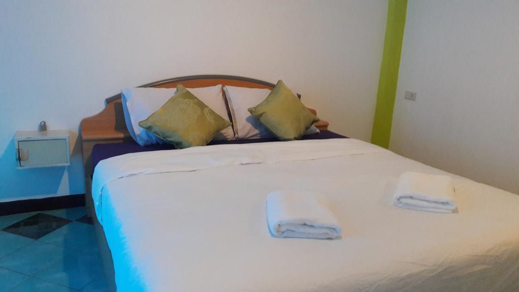 Nong Guest house Pattaya