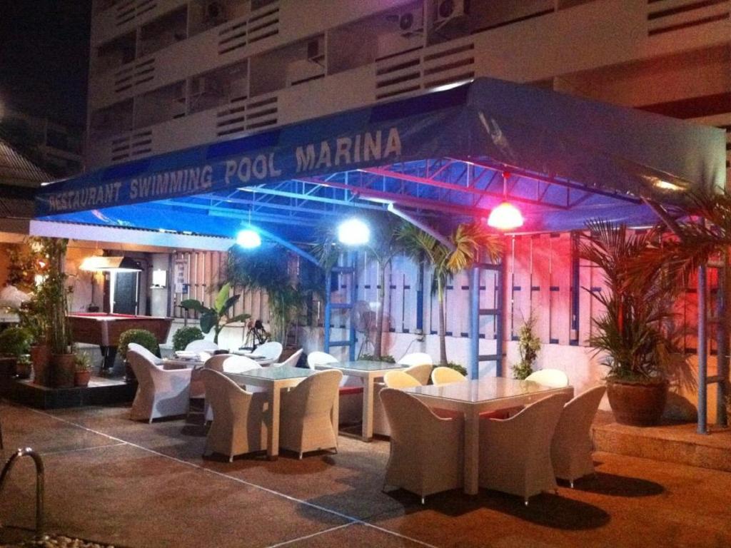 โรงแรม Marina *