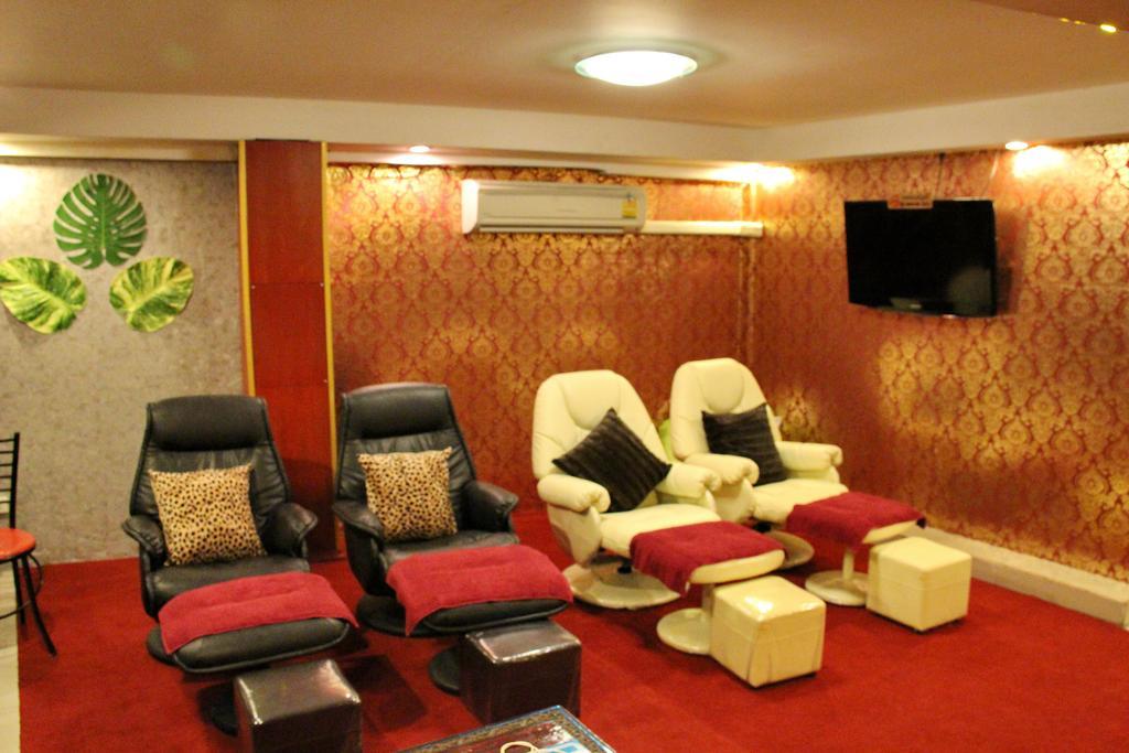 Tez Palace Hotel 2*