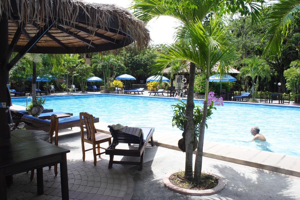 Palm Garden 3*