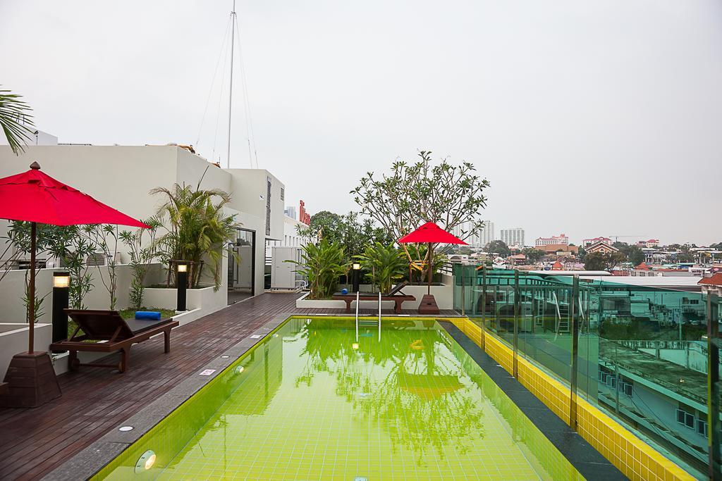 Sunshine Hip Hotel