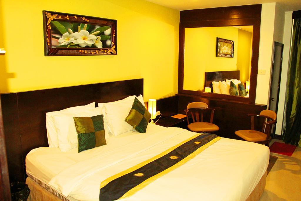 Tez Palace Hotel 2*