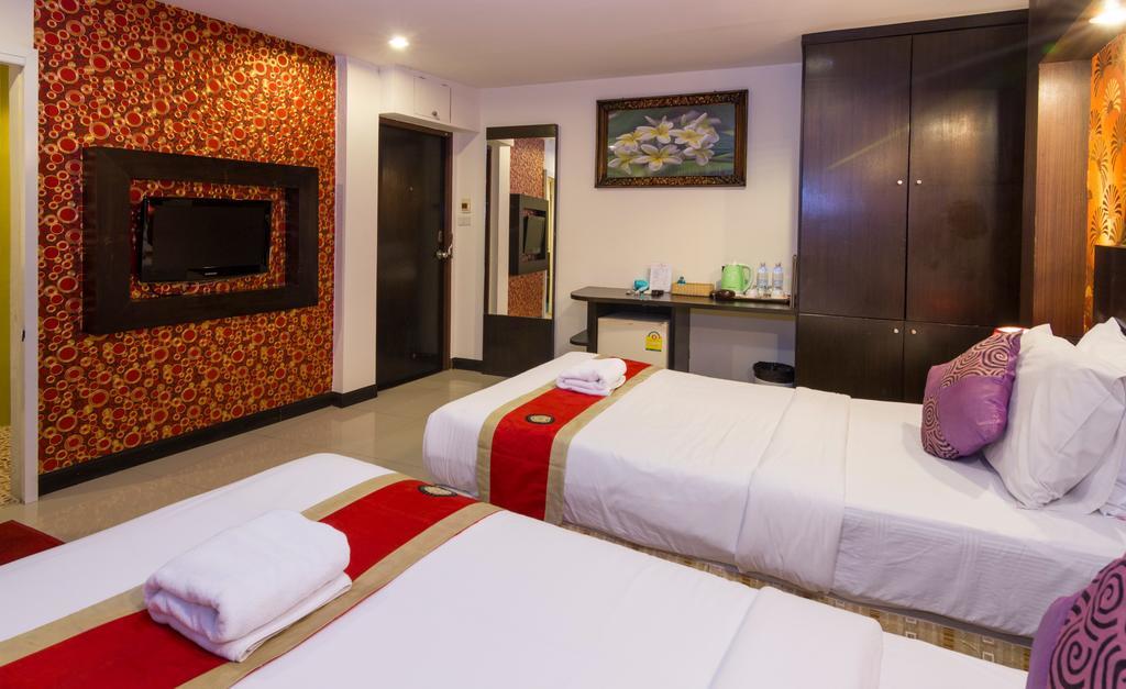 Tez Palace Hotel