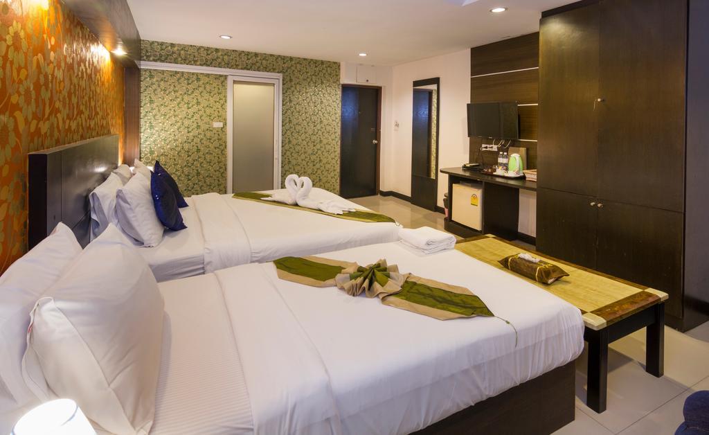 Tez Palace Hotel 2*