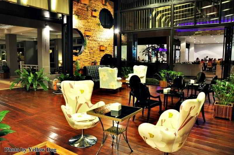 Lantana Pattaya Hotel & Resort Hotel