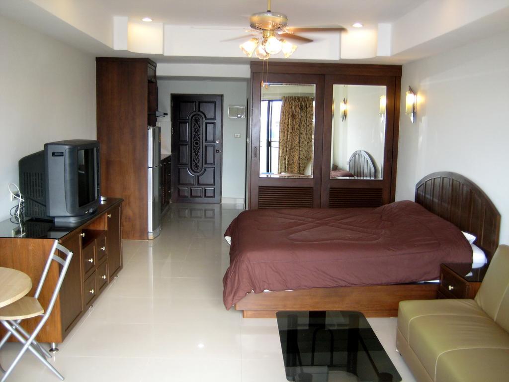 Yensabai Condotel Aparthotel