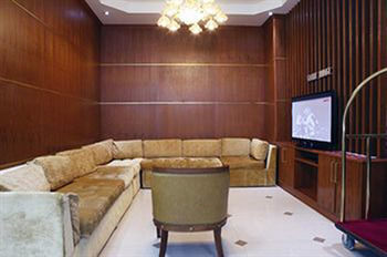 Hotel The Grand By Zuzu 3*