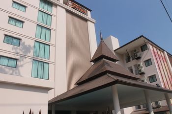 โรงแรม เทวัญ จอมเทียน พัทยา Pattaya