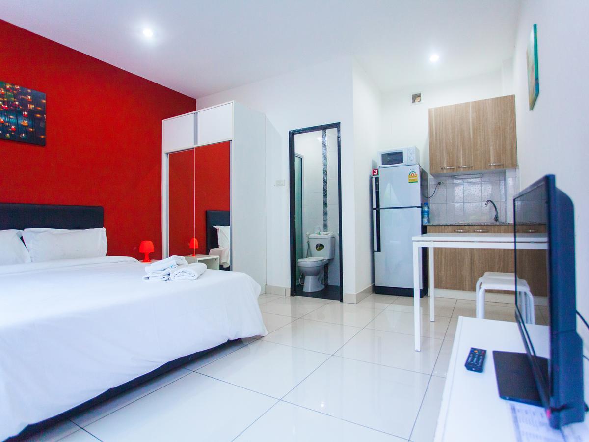 Apollo Aparthotel 2*