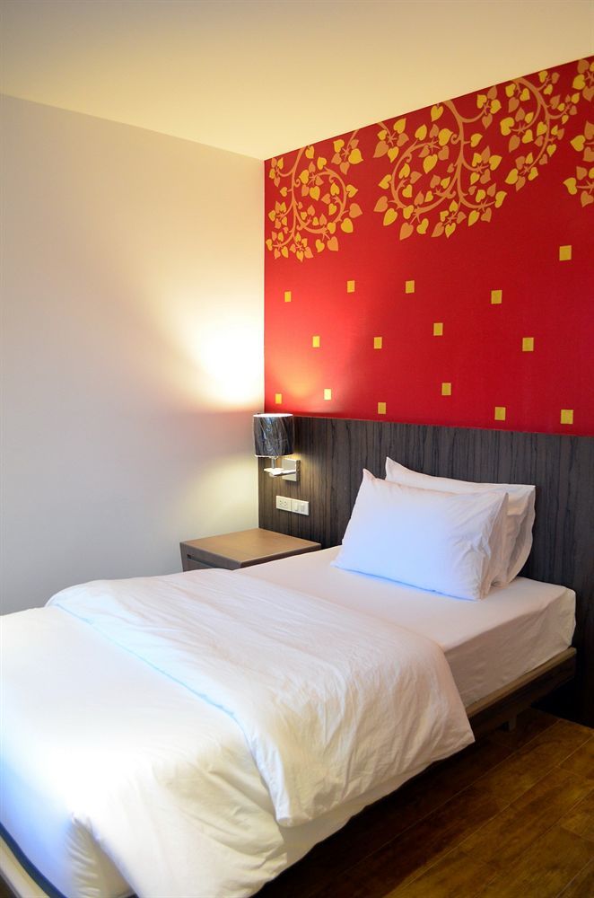 โรงแรม เทวัญ จอมเทียน พัทยา 4*