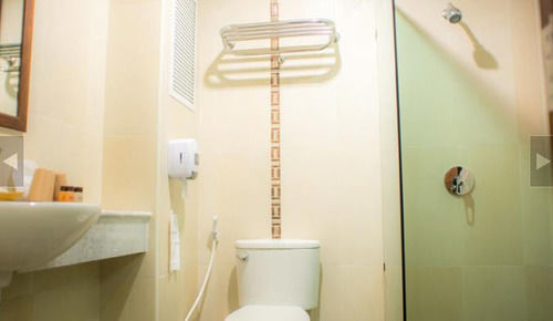 Oyo 120 Ja Siam Near Bangkok Hospital 2* Pattaya