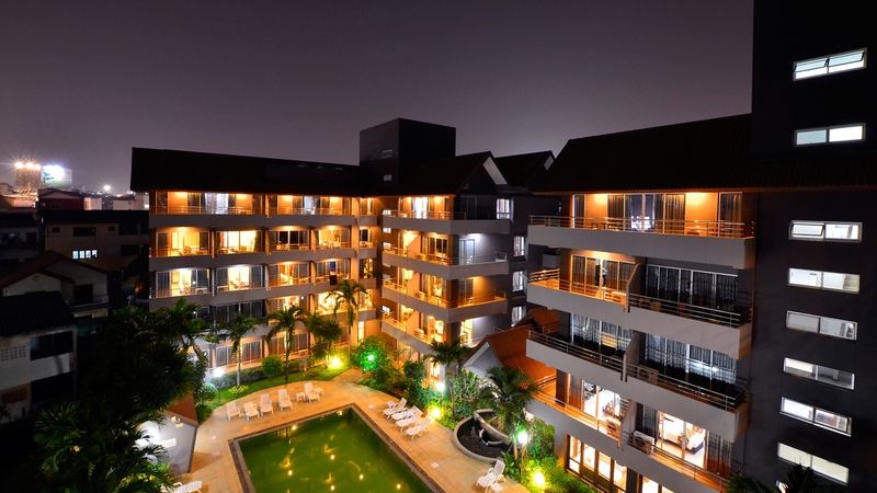 Hotel Holiday 4*