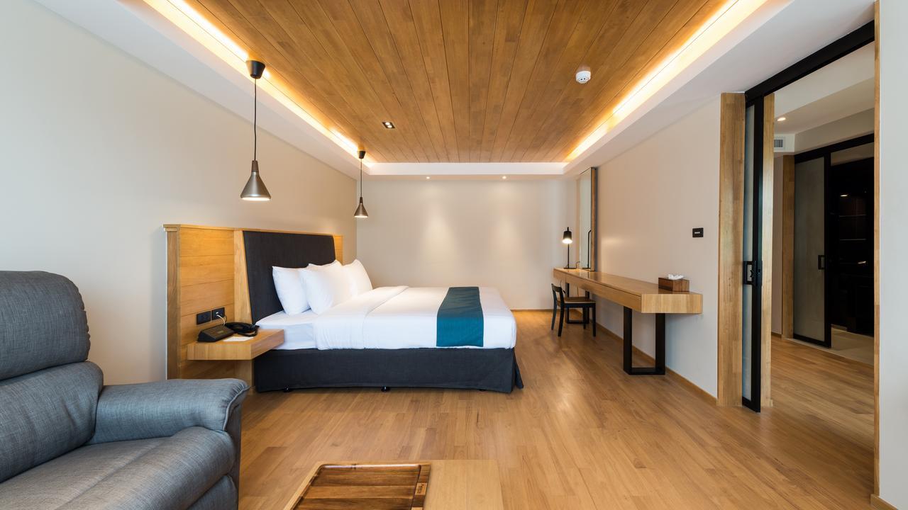Asana & Hotel
