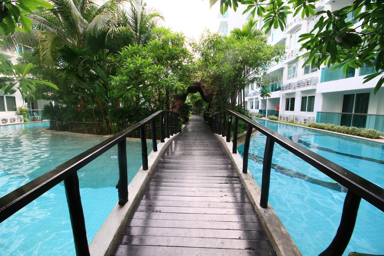 Amazon & Water Park * Pattaya