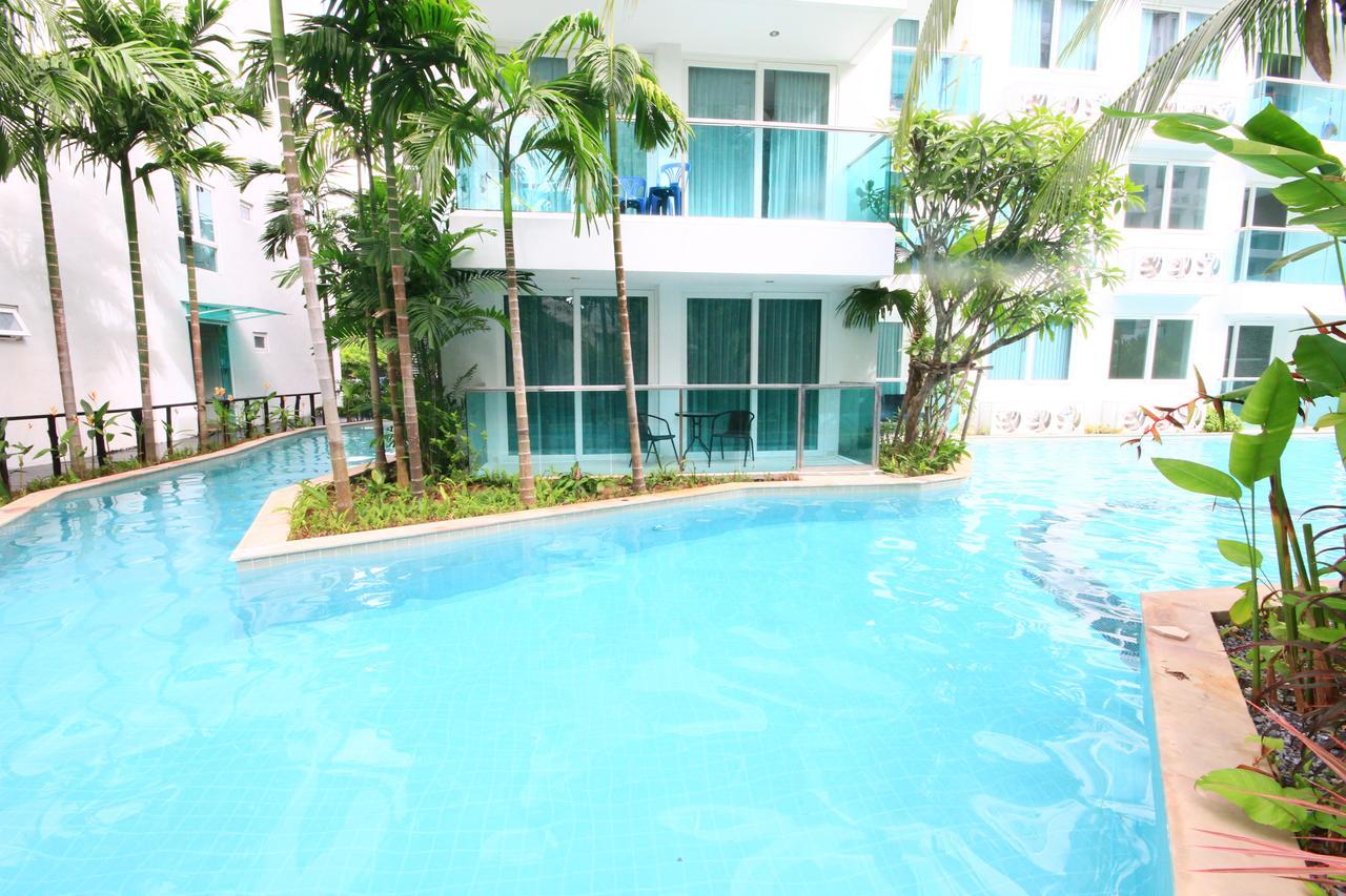 Amazon & Water Park Apartment