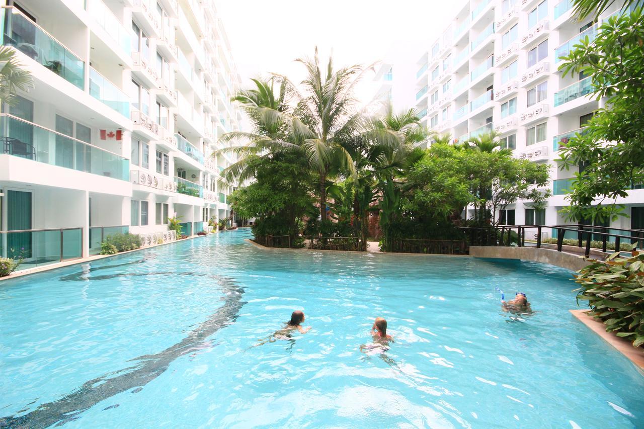 Amazon & Water Park * Pattaya