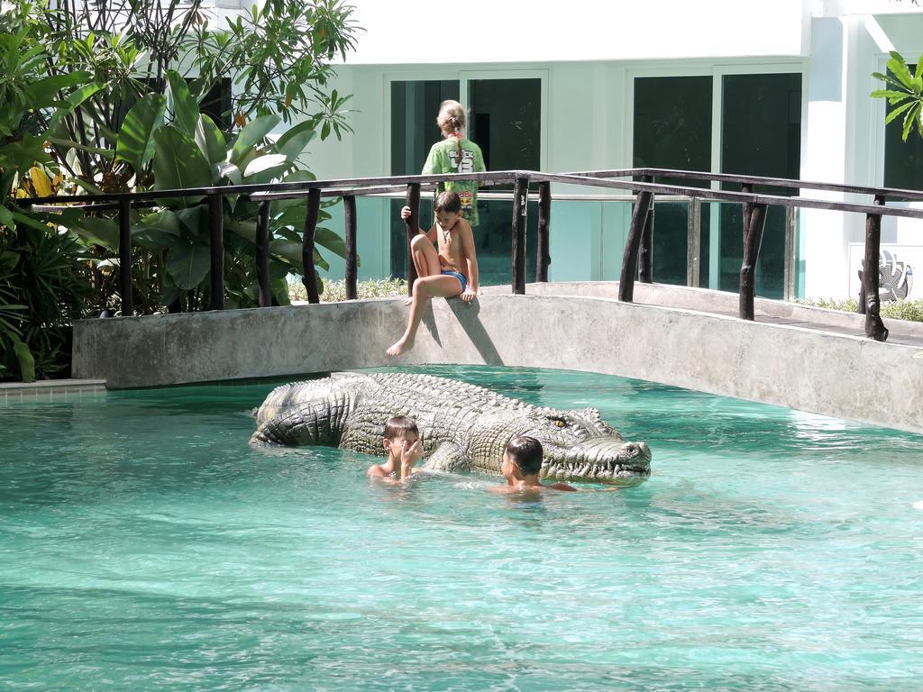 Amazon & Water Park Pattaya