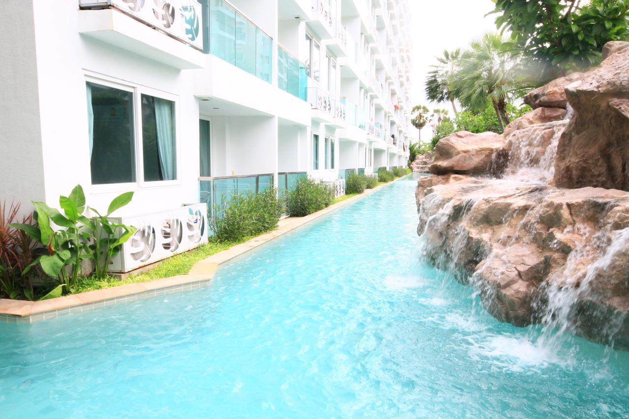 Amazon & Water Park Apartment