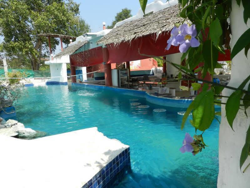 Mirabel & Mini Golf Hotel 3*